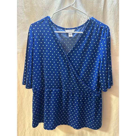 Liz Claiborne Blue Geometric Print Wrap Top | Size M - Picture 8 of 13